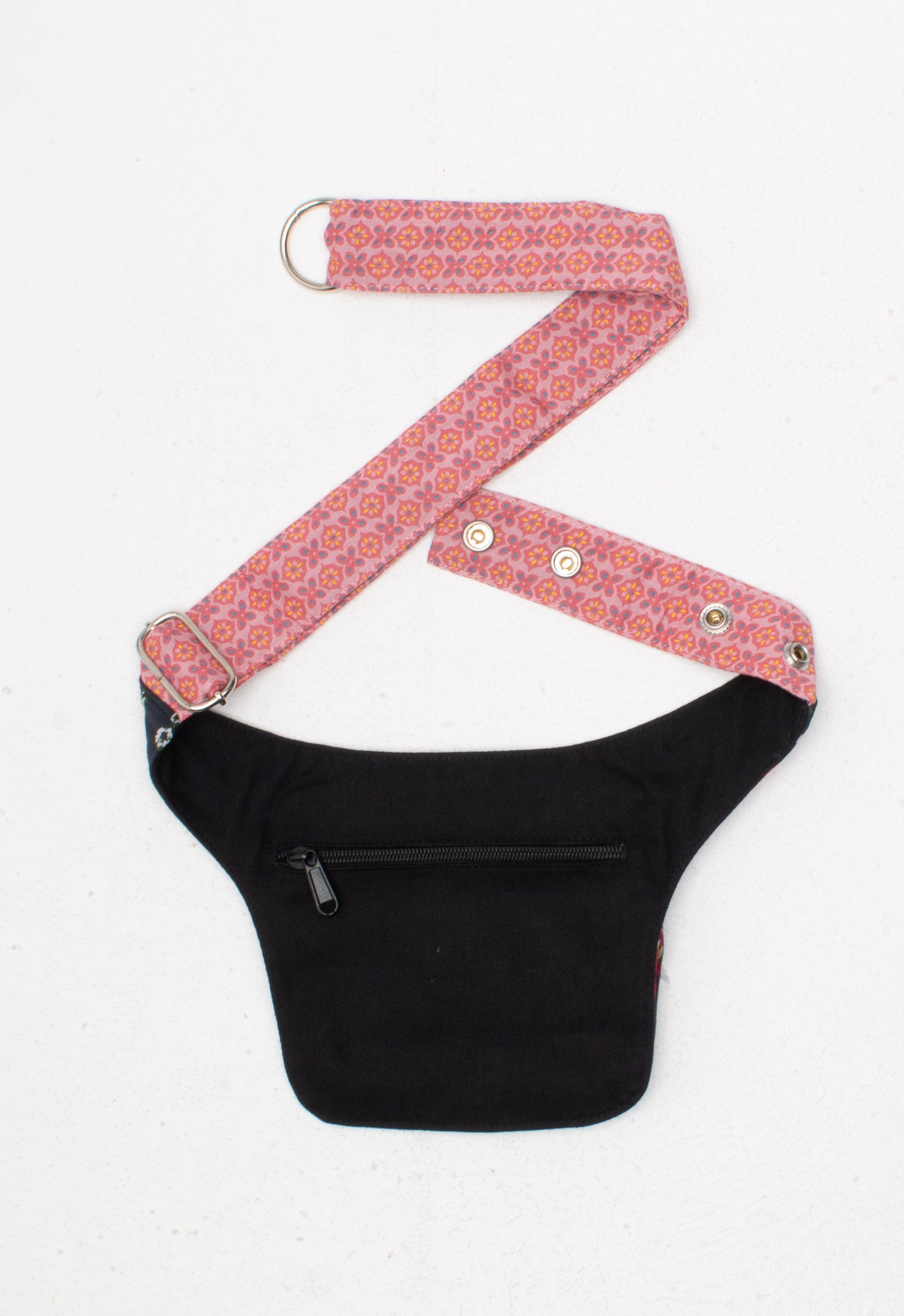 Side Pocket 6 - 35982 Side Pocket 6 - 35982