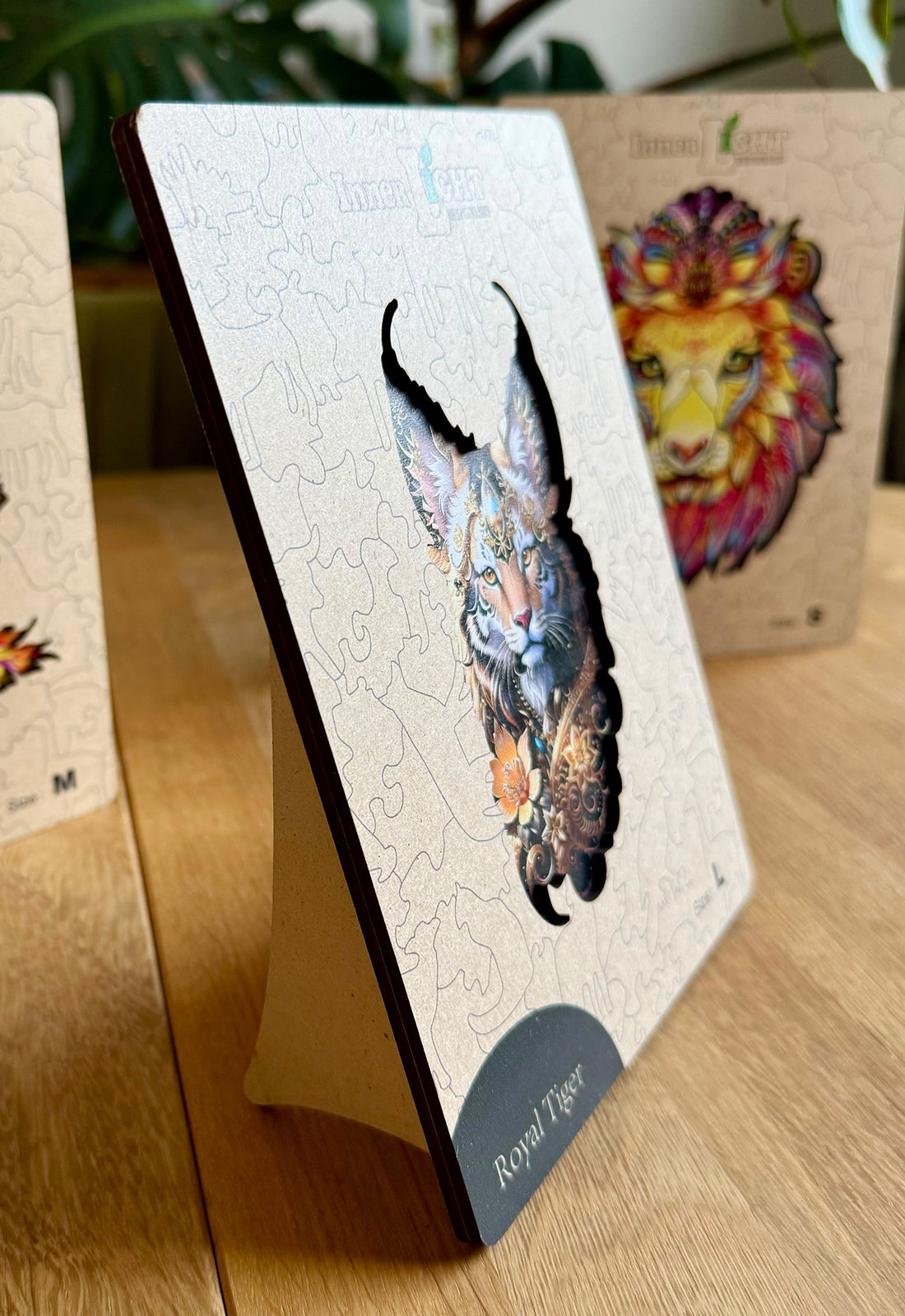 Elephant Tribe – Detailreiches Elefantenmotiv als hochwertiges Holzpuzzle Elephant Tribe – Detailreiches Elefantenmotiv als hochwertiges Holzpuzzle