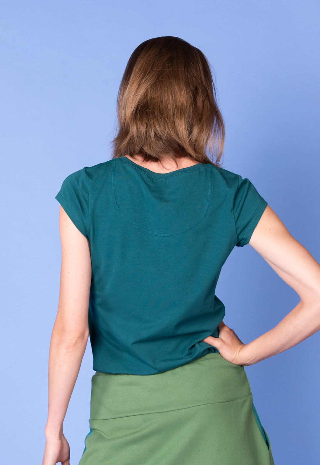 Klassisches figurbetonendes T-Shirt - GT01S00 2025 Klassisches figurbetonendes T-Shirt - GT01S00 2025