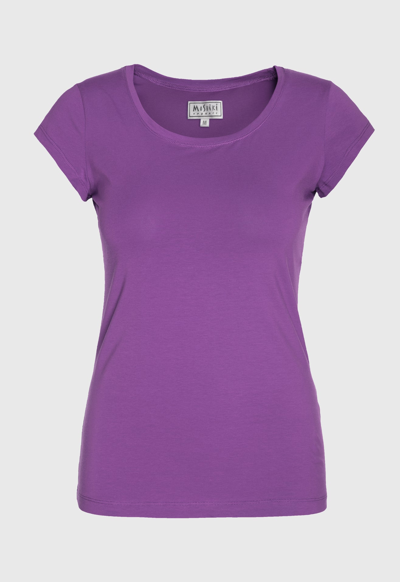 Klassisches figurbetonendes T-Shirt - GT01S00 2025 Klassisches figurbetonendes T-Shirt - GT01S00 2025