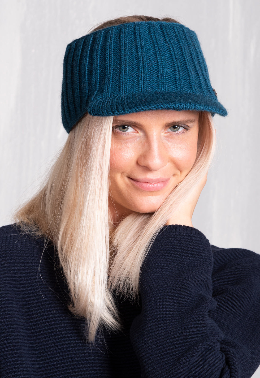 Nivan – Stirnband mit Schirm Nivan – Stirnband mit Schirm