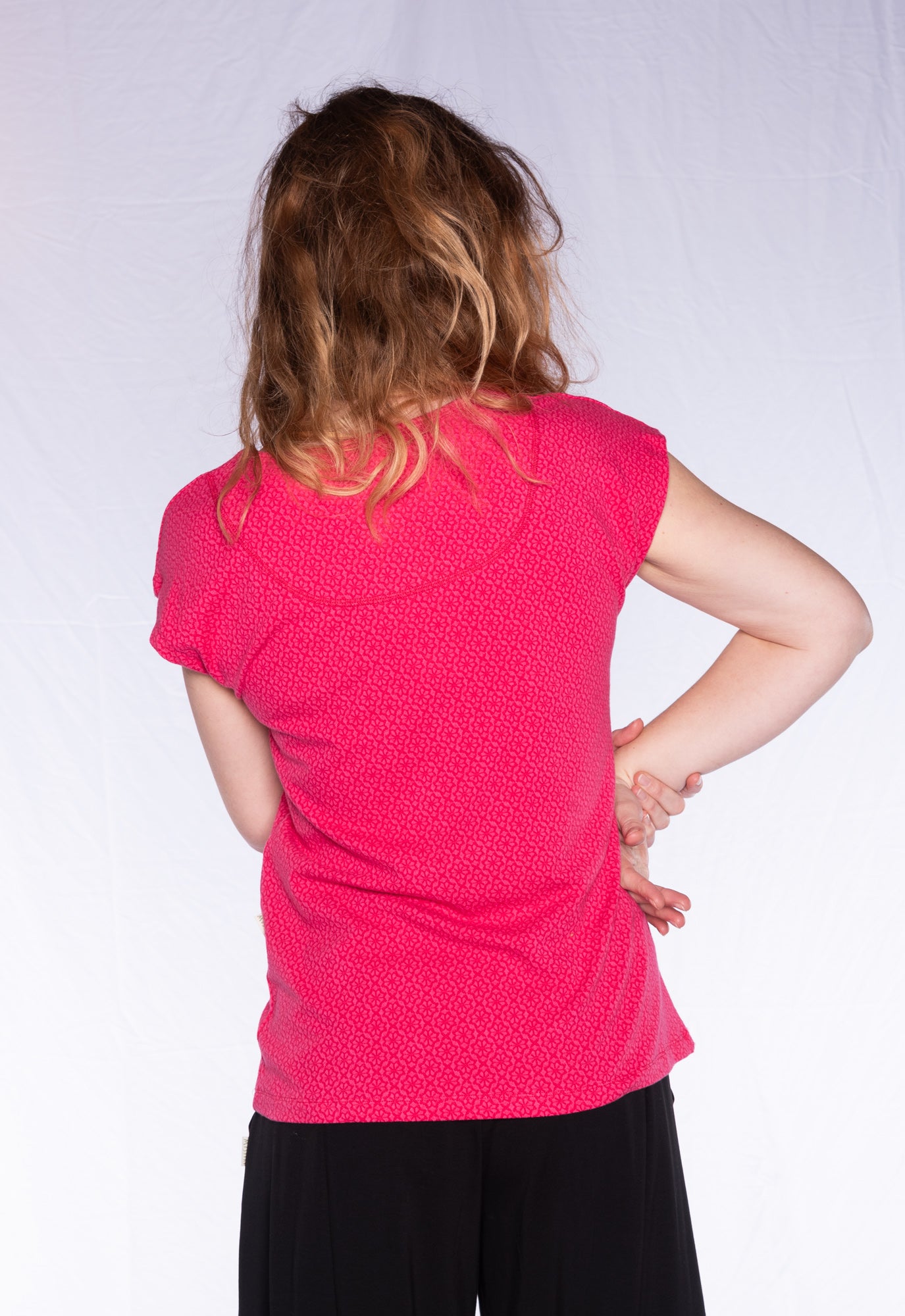Figure-hugging round-neck T-shirt - S24Top-G8 Figure-hugging round-neck T-shirt - S24Top-G8