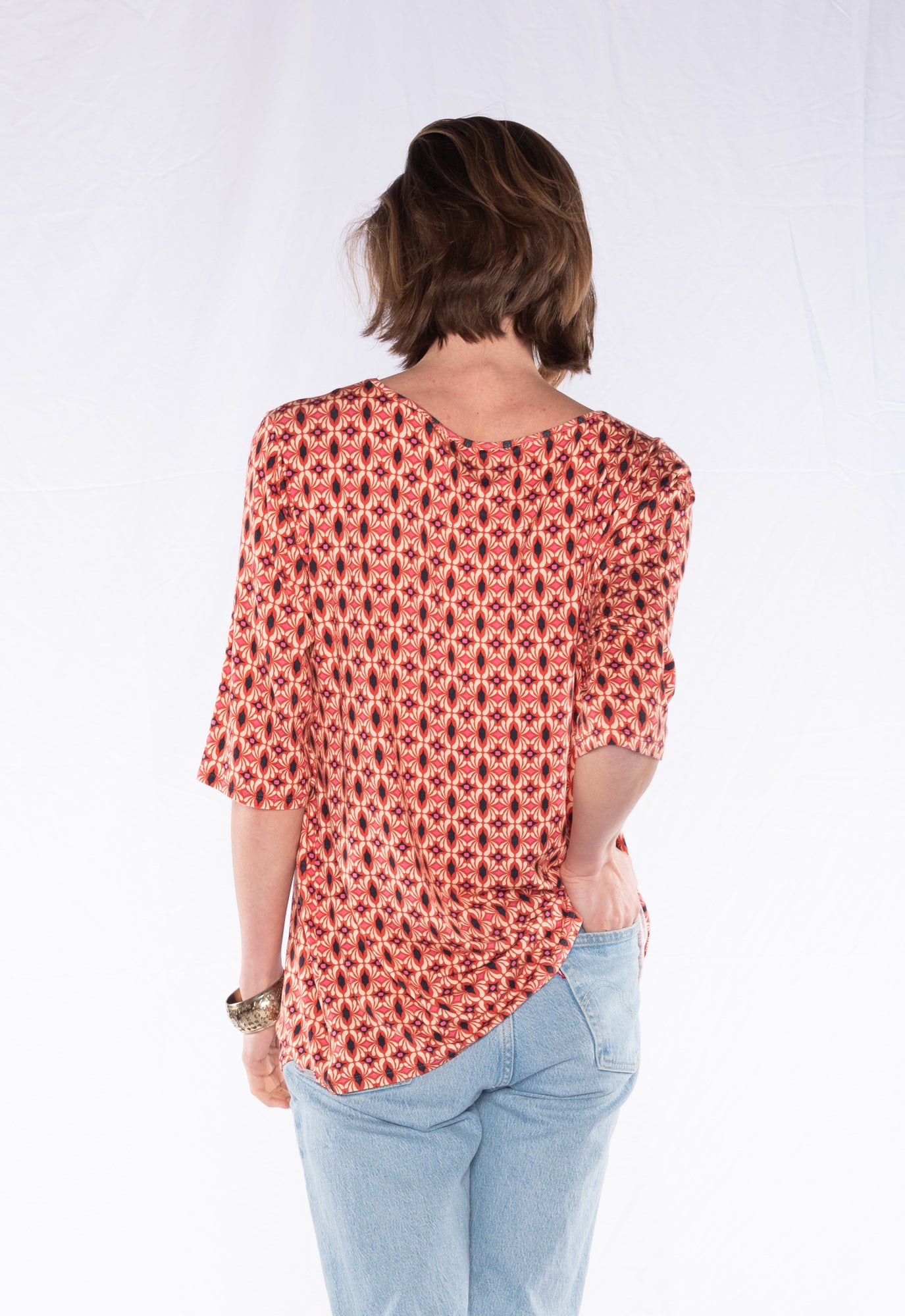 Locker sitzendes Halbarmshirt mit Rundhals-Ausschnitt - S24Top-V2 Locker sitzendes Halbarmshirt mit Rundhals-Ausschnitt - S24Top-V2