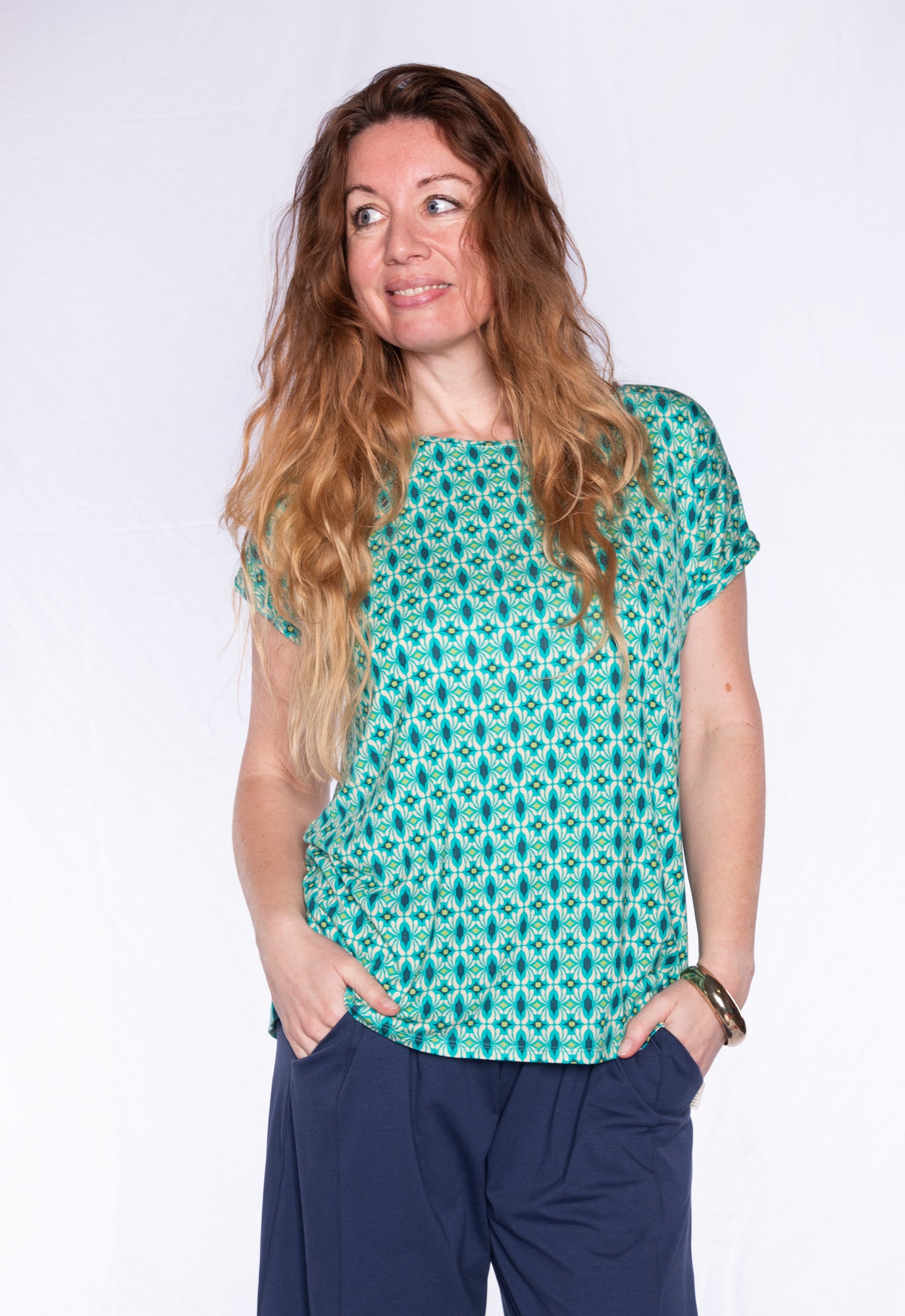 Boxy shirt with folded sleeves - S24Top-V3 Boxy shirt with folded sleeves - S24Top-V3