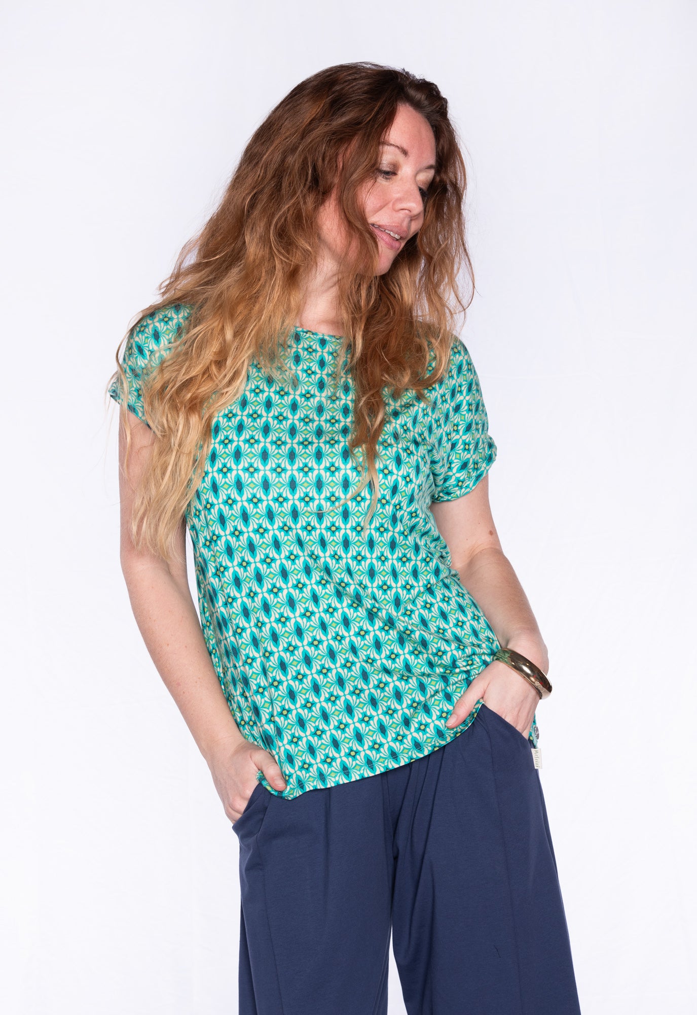 Boxy shirt with folded sleeves - S24Top-V3 Boxy shirt with folded sleeves - S24Top-V3