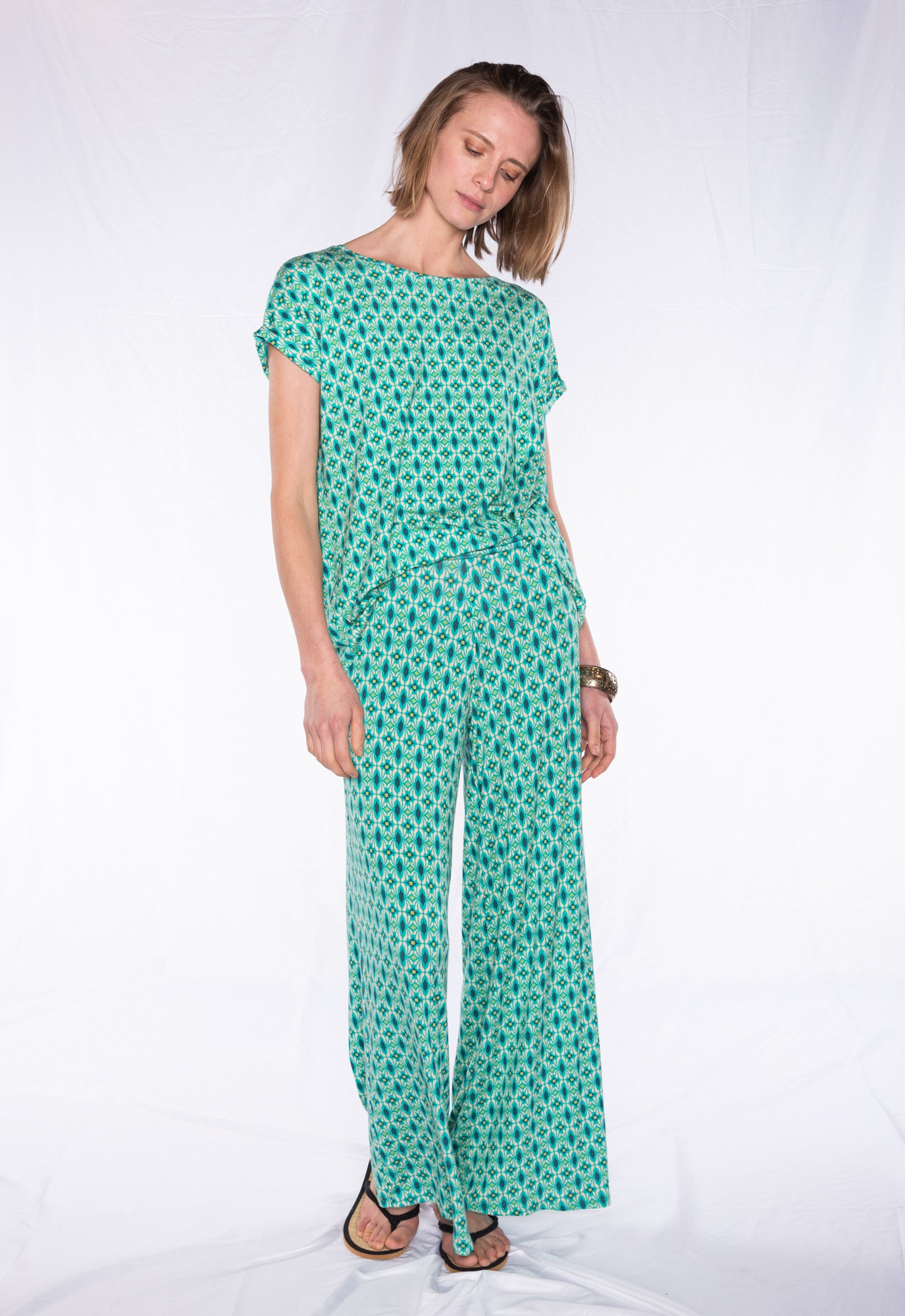 Boxy shirt with folded sleeves - S24Top-V3 Boxy shirt with folded sleeves - S24Top-V3