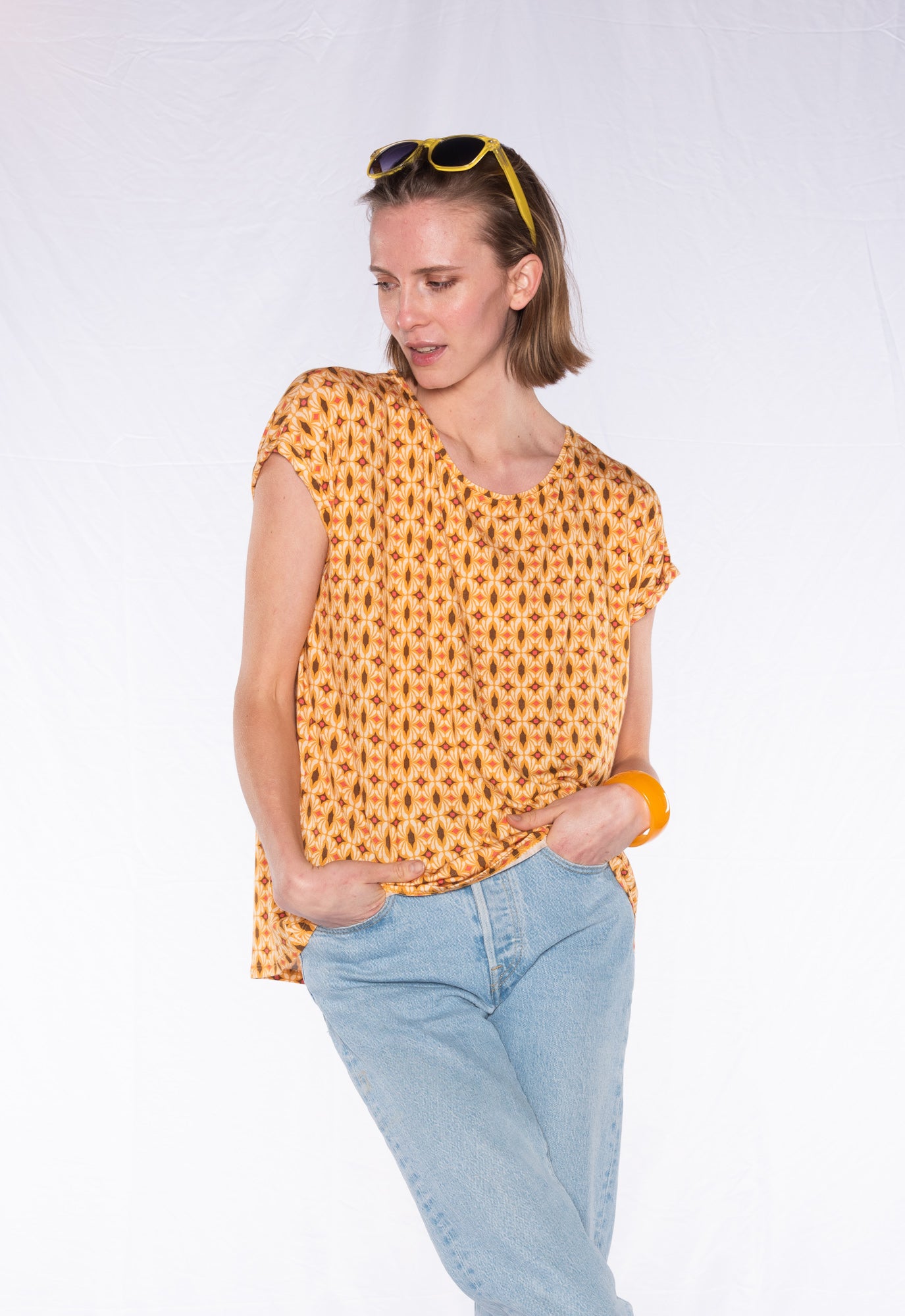 Boxy shirt with folded sleeves - S24Top-V3 Boxy shirt with folded sleeves - S24Top-V3