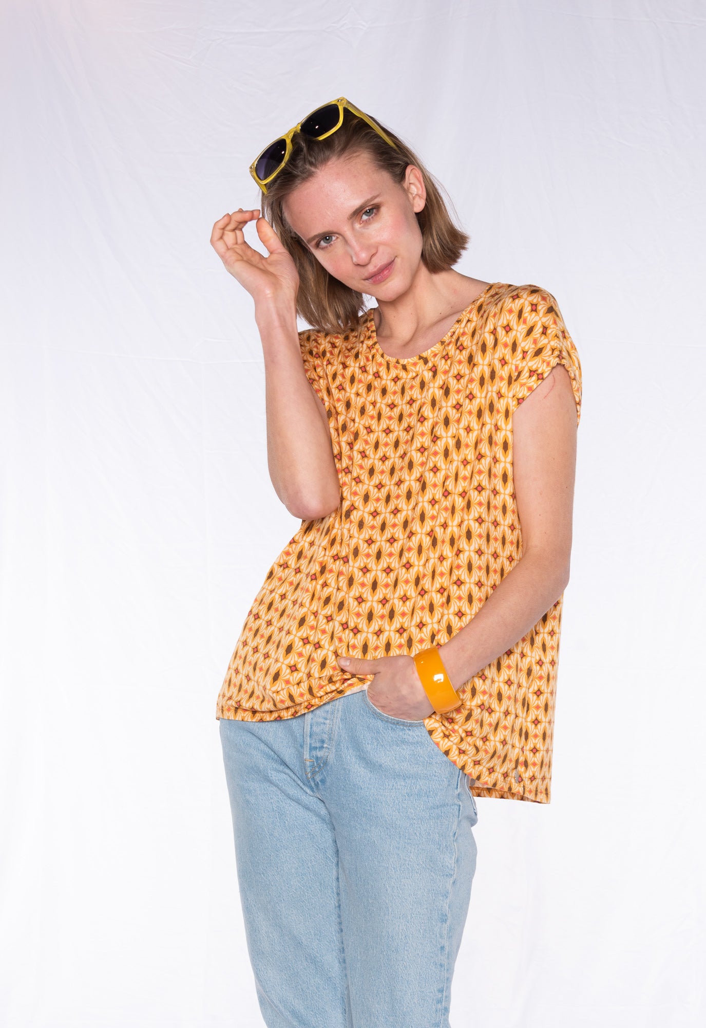 Boxy shirt with folded sleeves - S24Top-V3 Boxy shirt with folded sleeves - S24Top-V3