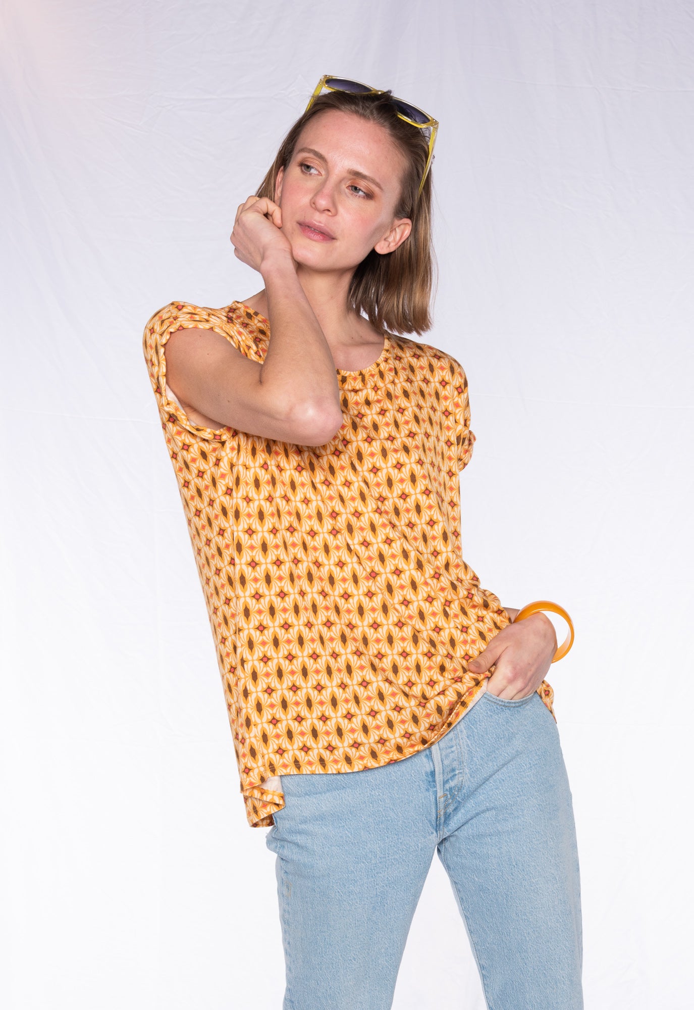 Boxy shirt with folded sleeves - S24Top-V3 Boxy shirt with folded sleeves - S24Top-V3