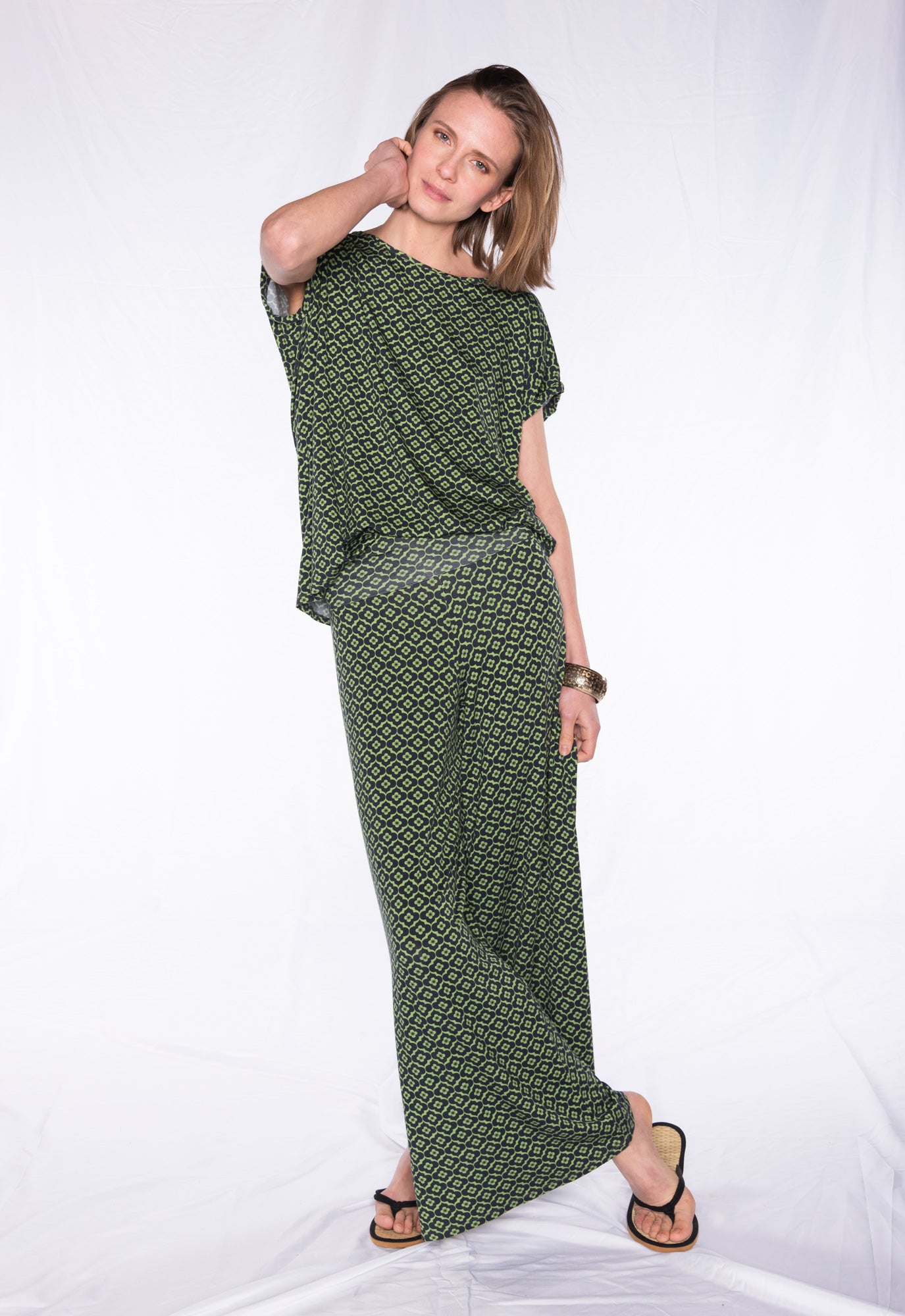 Boxy shirt with folded sleeves - S24Top-V3 Boxy shirt with folded sleeves - S24Top-V3