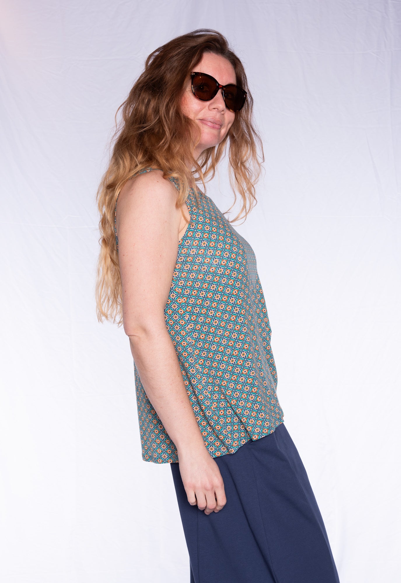 Printed tank top - S24Top-V4 Printed tank top - S24Top-V4