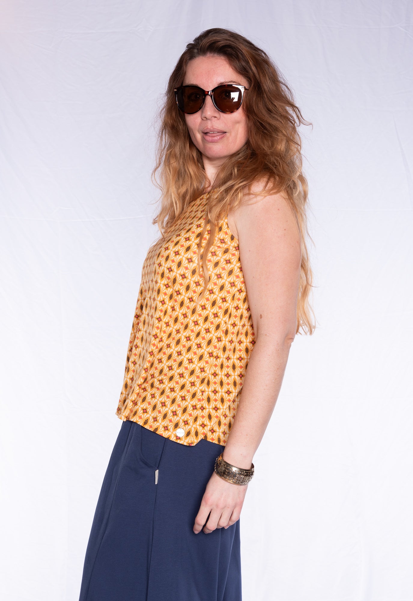 Printed tank top - S24Top-V4 Printed tank top - S24Top-V4