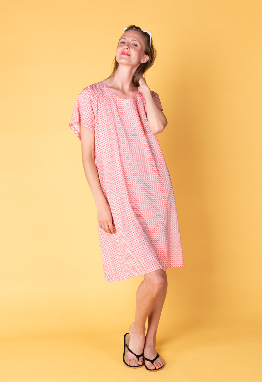 Airy dress with round neck and raglan sleeves - S25Dress-R3 Airy dress with round neck and raglan sleeves - S25Dress-R3