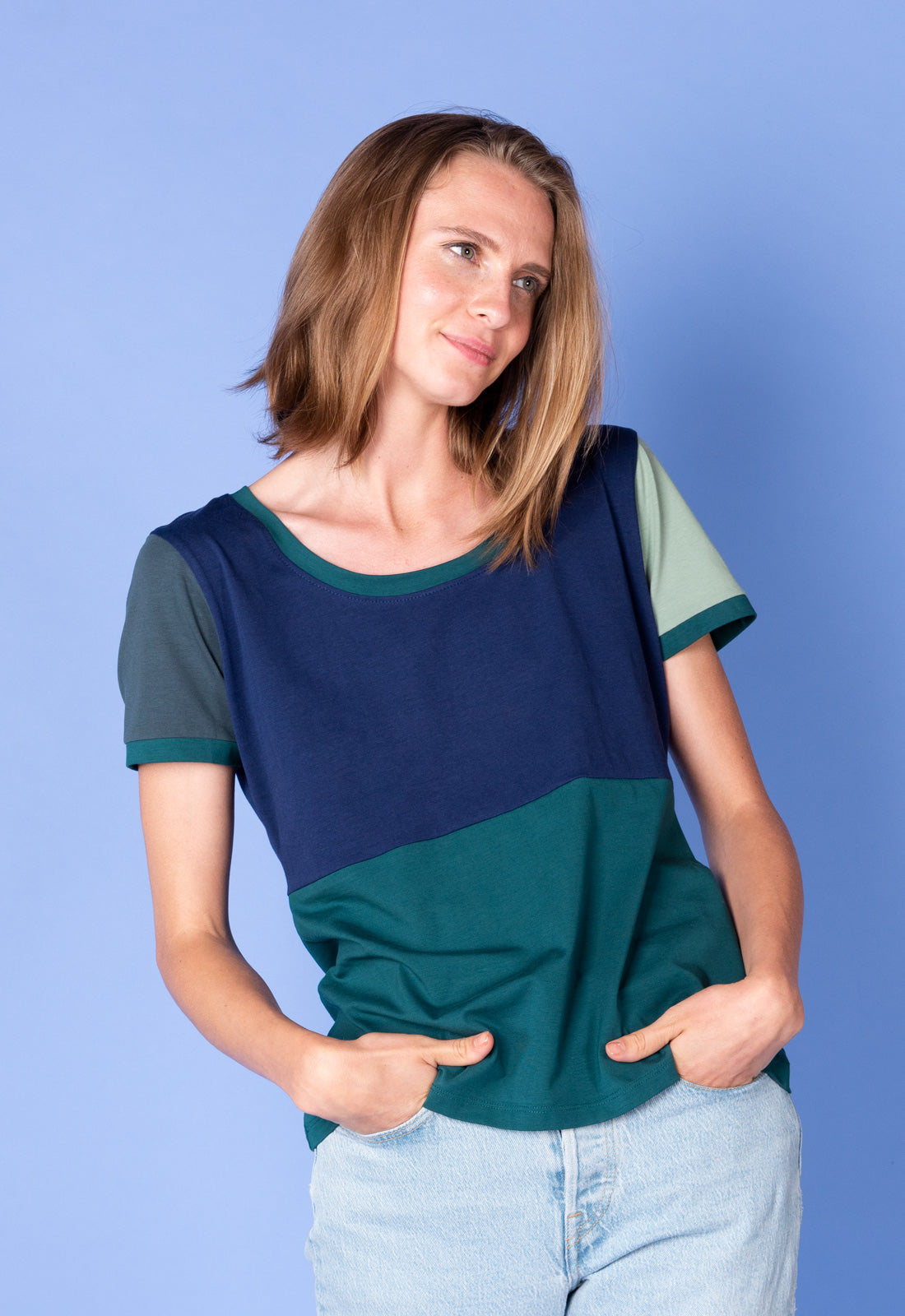 Buntes Patchwork-T-Shirt - S25Top-G6 Buntes Patchwork-T-Shirt - S25Top-G6