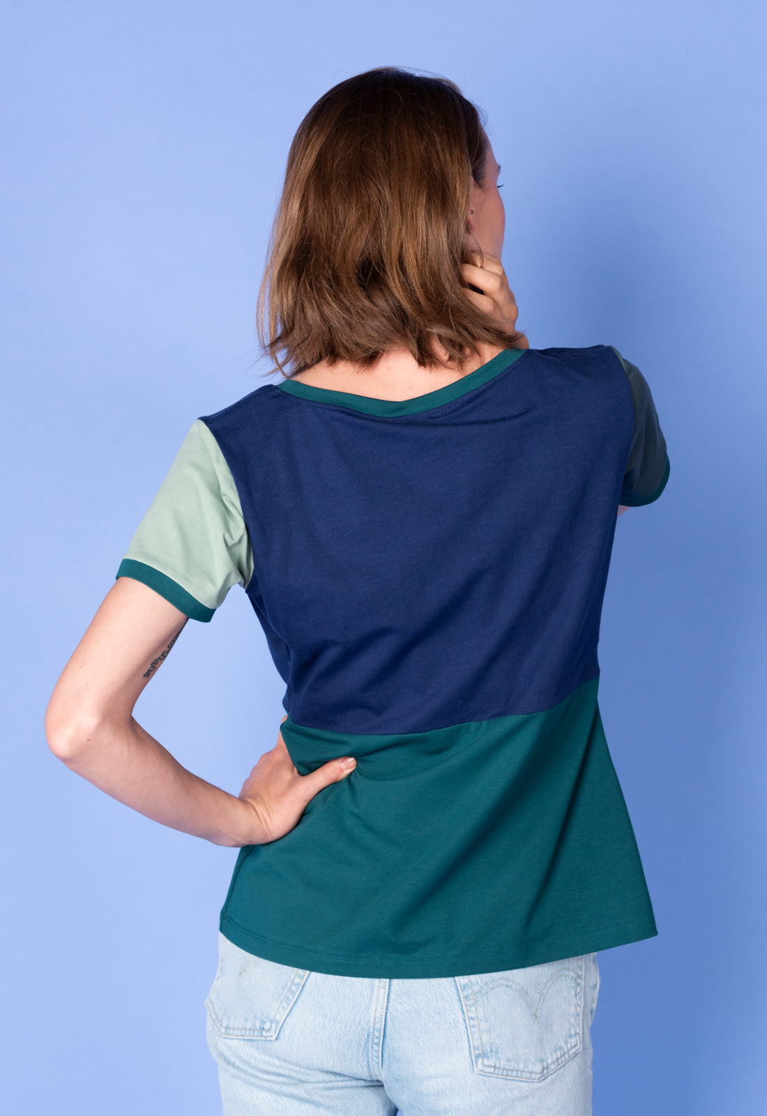 Buntes Patchwork-T-Shirt - S25Top-G6 Buntes Patchwork-T-Shirt - S25Top-G6