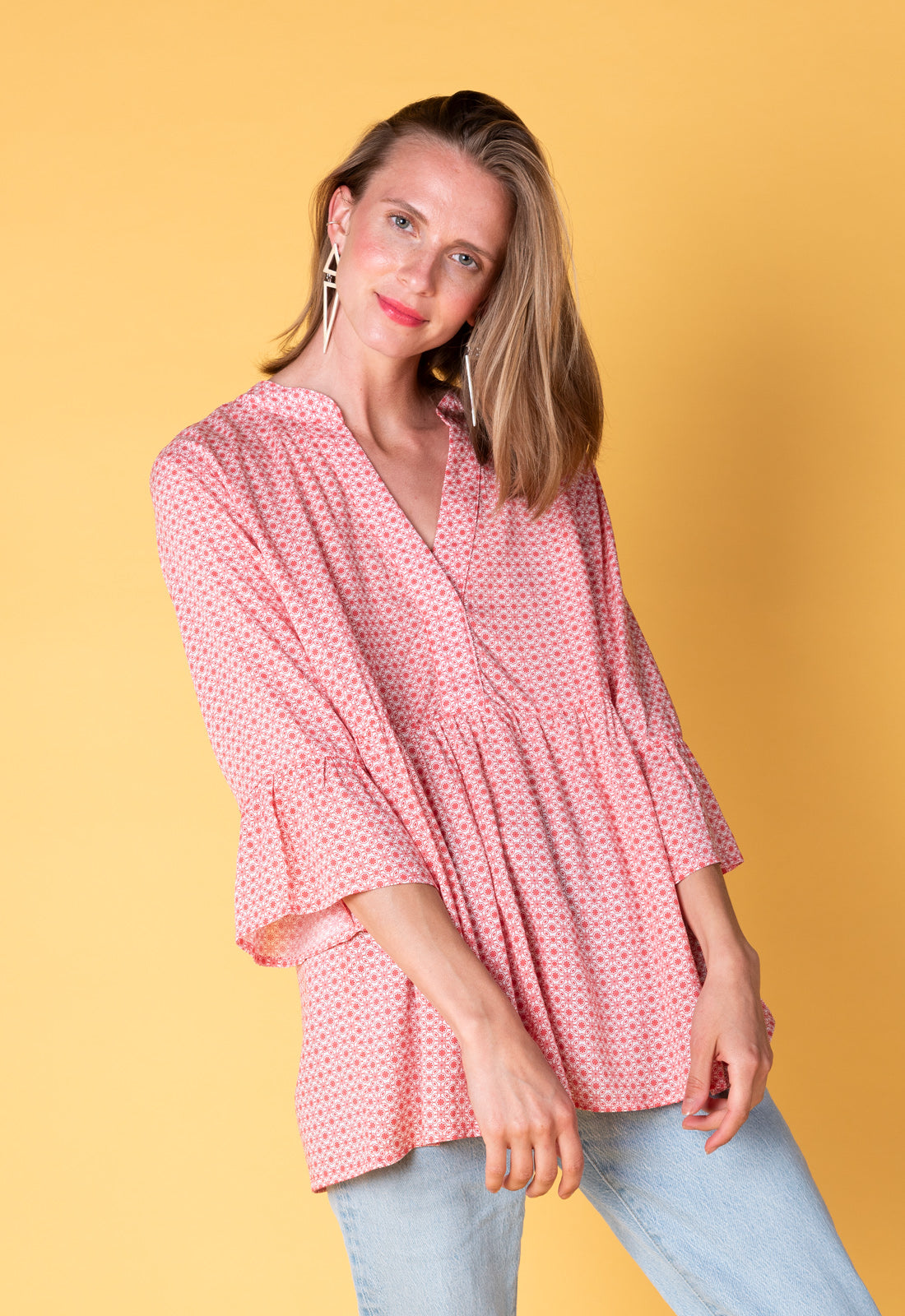 Kurze Tunika mit tiefem V-Ausschnitt - S25Top-R4 Kurze Tunika mit tiefem V-Ausschnitt - S25Top-R4