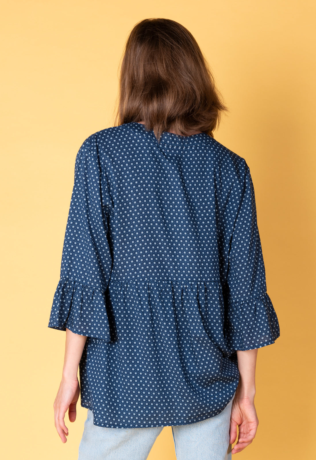 Kurze Tunika mit tiefem V-Ausschnitt - S25Top-R4 Kurze Tunika mit tiefem V-Ausschnitt - S25Top-R4