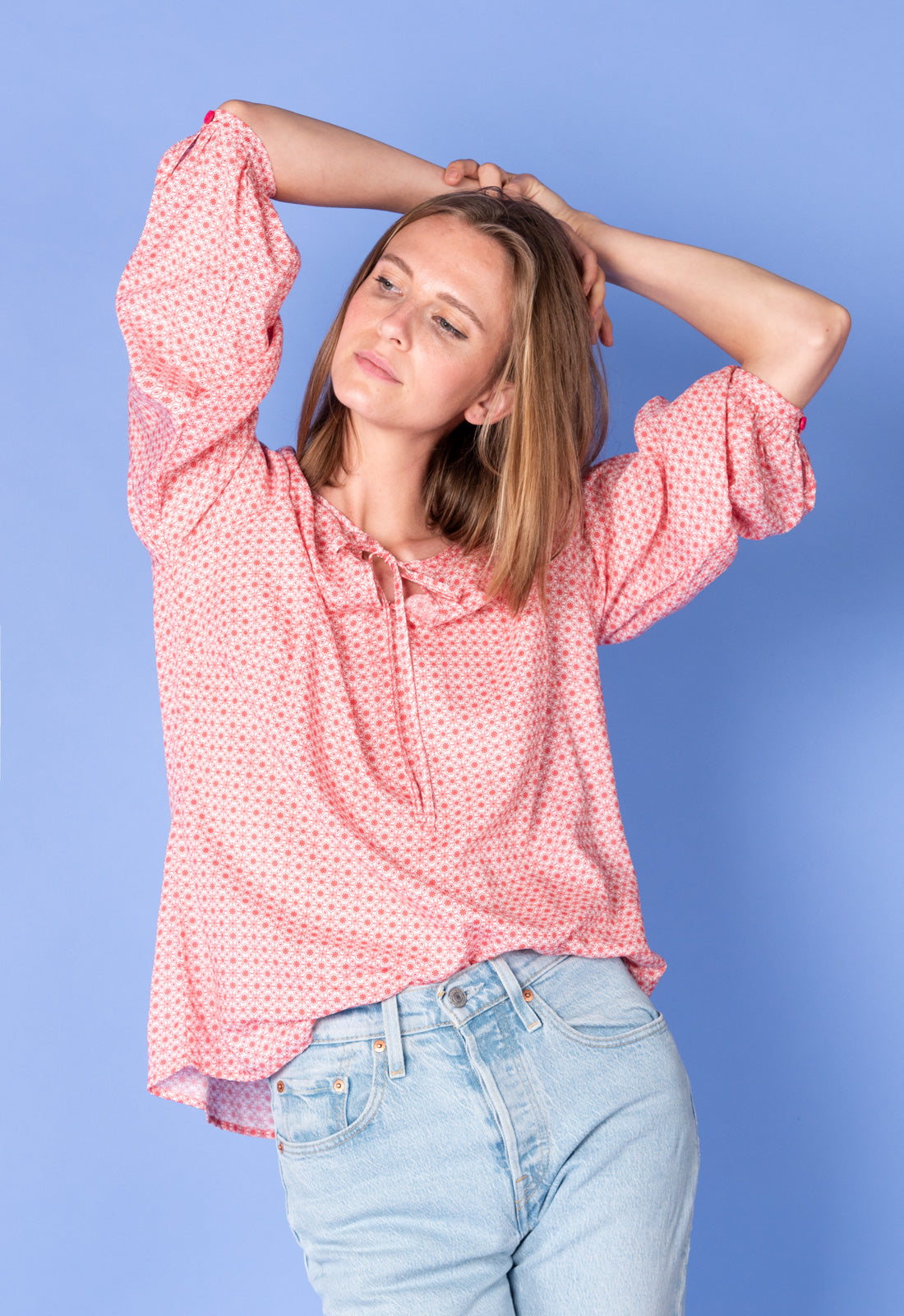 Tunika mit Zierausschnitt - S25Top-R5 Tunika mit Zierausschnitt - S25Top-R5