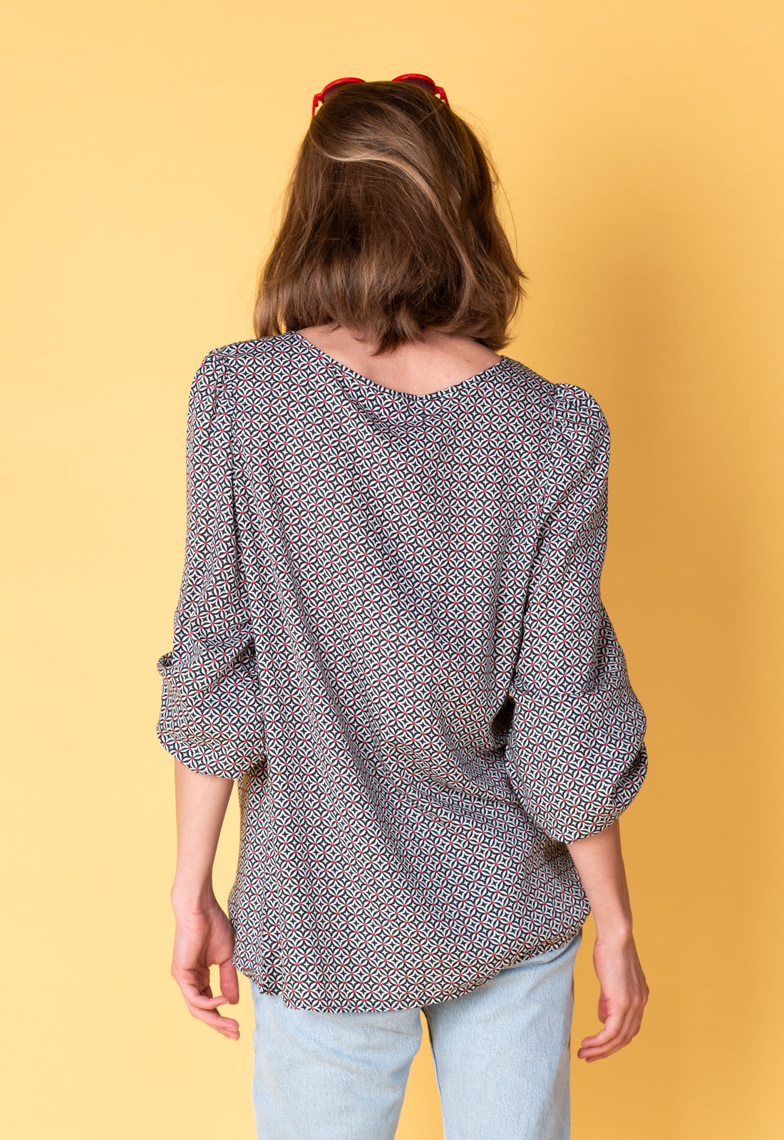 Tunika mit Zierausschnitt - S25Top-R5 Tunika mit Zierausschnitt - S25Top-R5