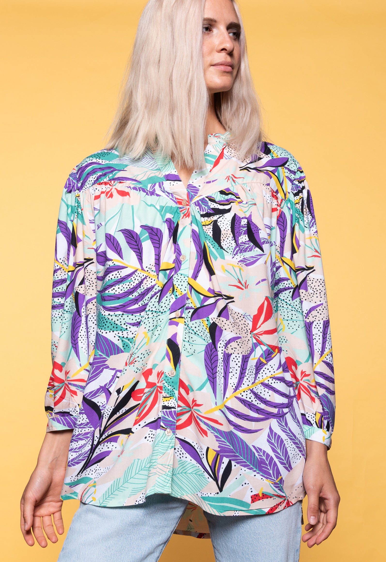 S26Top-PR1 – Leichtes Blusentop aus 100 % Upcycled Rayon S26Top-PR1 – Leichtes Blusentop aus 100 % Upcycled Rayon