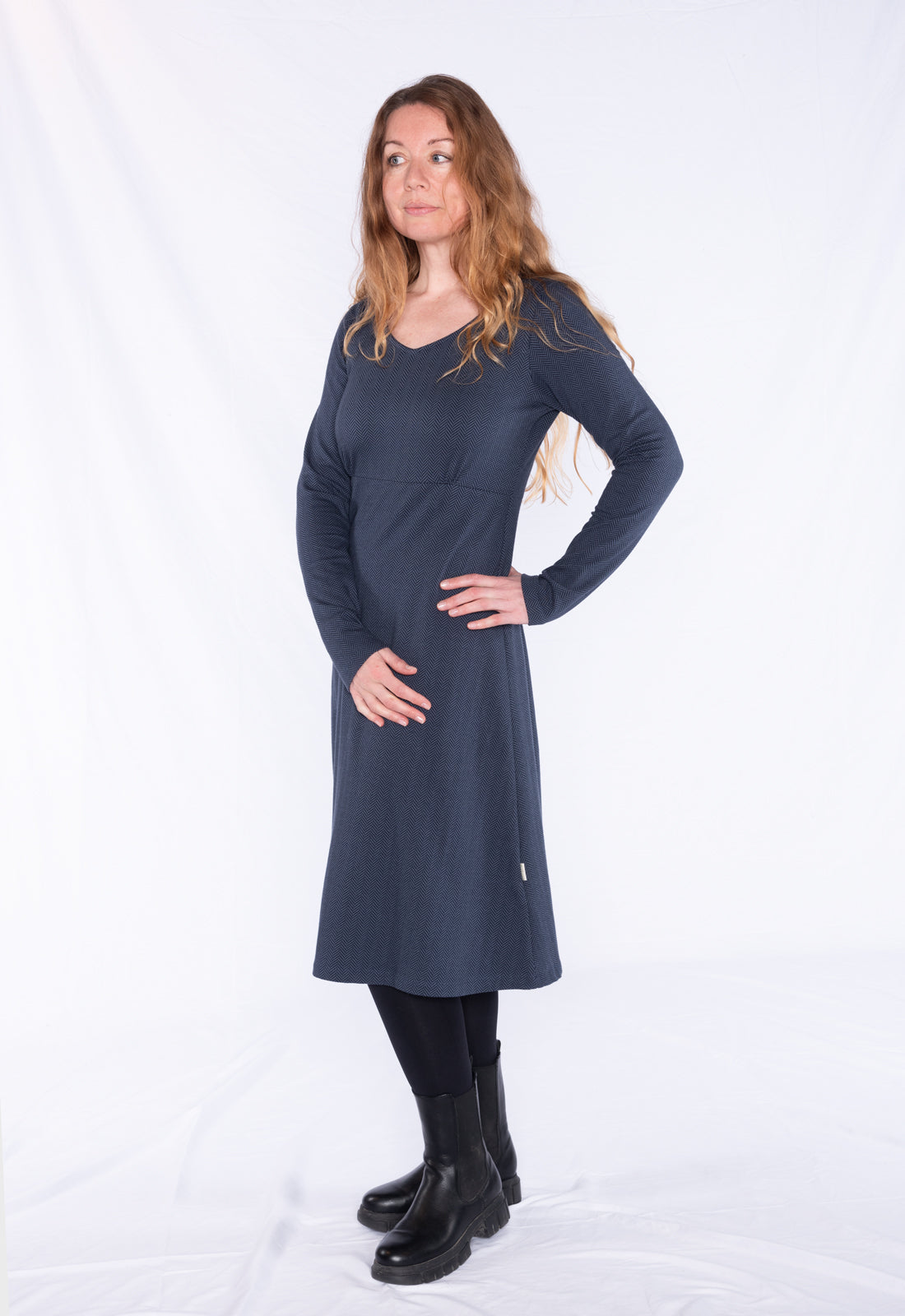 Flared V-neck dress - W24Dress-G5 Flared V-neck dress - W24Dress-G5