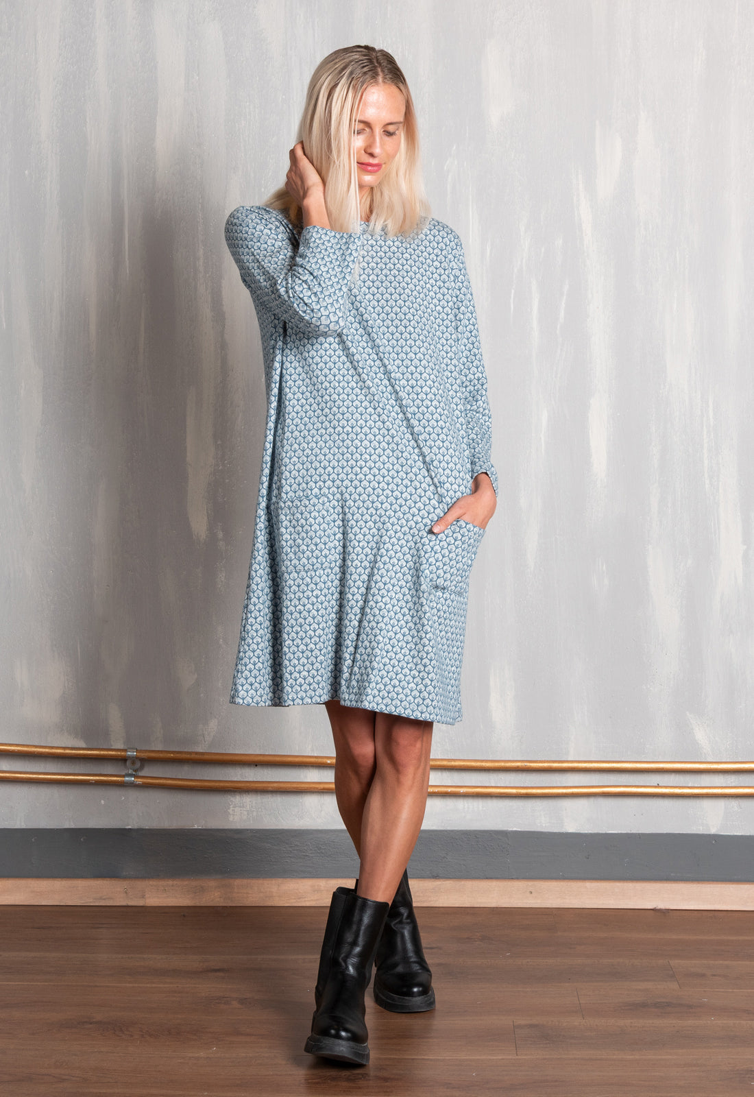 W25Dress-G7 – Kleid in A-Form mit Taschen – GOTS-zertifiziert W25Dress-G7 – Kleid in A-Form mit Taschen – GOTS-zertifiziert