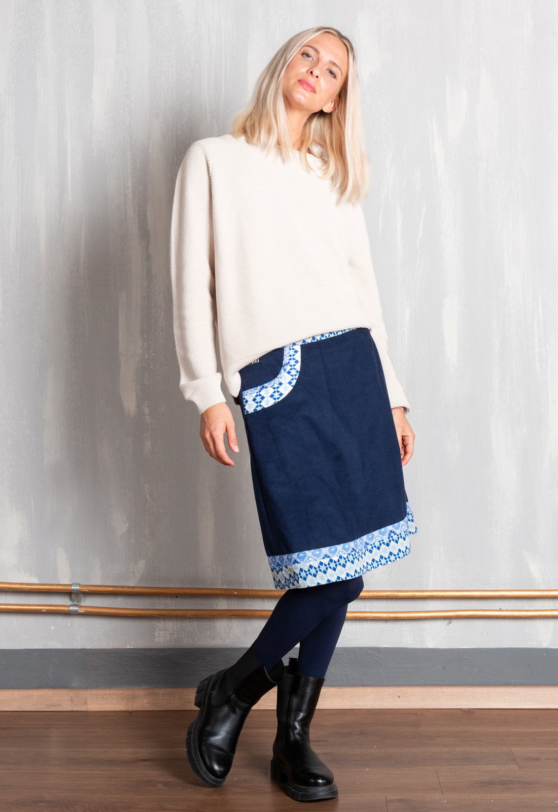 Hot Cookie 59 Cord W25 - 55cm Hot Cookie 59 Cord W25 - 55cm