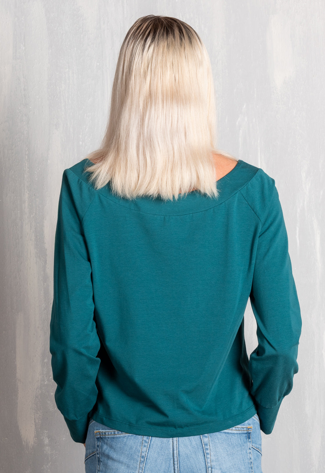 W25Top-G2 – Langarmshirt mit weitem Ausschnitt – GOTS-zertifiziert W25Top-G2 – Langarmshirt mit weitem Ausschnitt – GOTS-zertifiziert