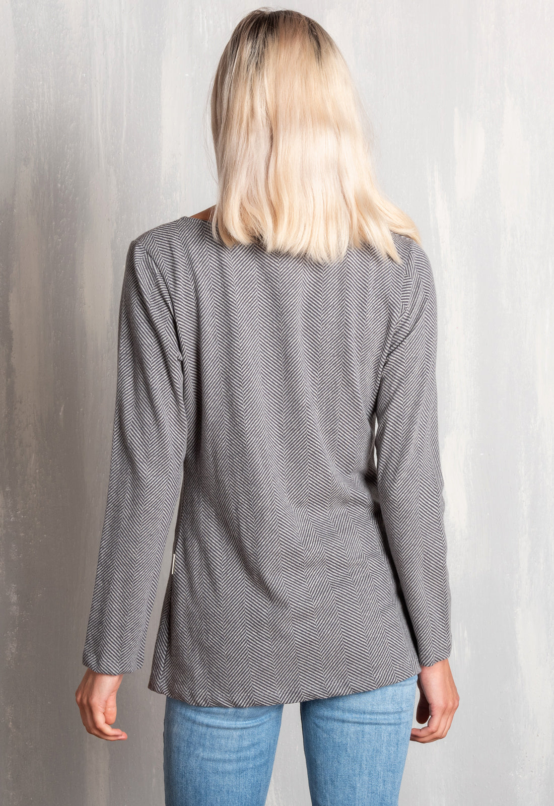 W25Top-G6 – Figurbetontes Langarmtop – GOTS-zertifiziert W25Top-G6 – Figurbetontes Langarmtop – GOTS-zertifiziert