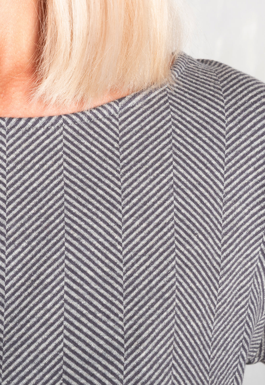 W25Top-G6 – Figurbetontes Langarmtop – GOTS-zertifiziert W25Top-G6 – Figurbetontes Langarmtop – GOTS-zertifiziert