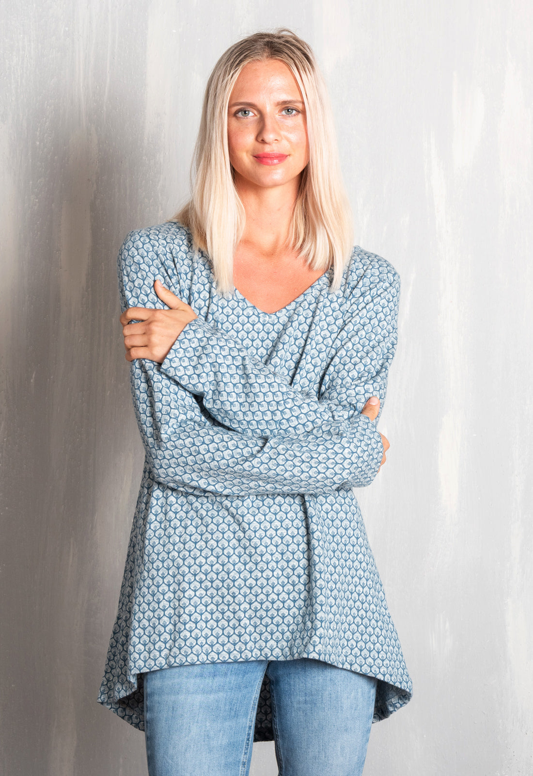 W25Top-G7 – High-Low Langarmshirt – GOTS-zertifiziert W25Top-G7 – High-Low Langarmshirt – GOTS-zertifiziert