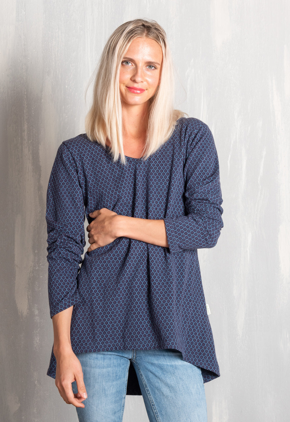 W25Top-G7 – High-Low Langarmshirt – GOTS-zertifiziert W25Top-G7 – High-Low Langarmshirt – GOTS-zertifiziert