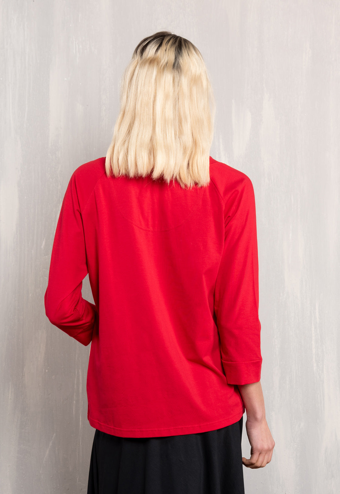 W26Top-G2 – Längeres Langarmshirt aus Bio-Baumwolle W26Top-G2 – Längeres Langarmshirt aus Bio-Baumwolle