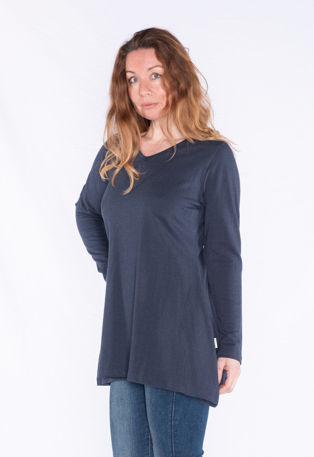 Long-sleeved V-neck top - GOTS certified - W24Top-G10 Long-sleeved V-neck top - GOTS certified - W24Top-G10