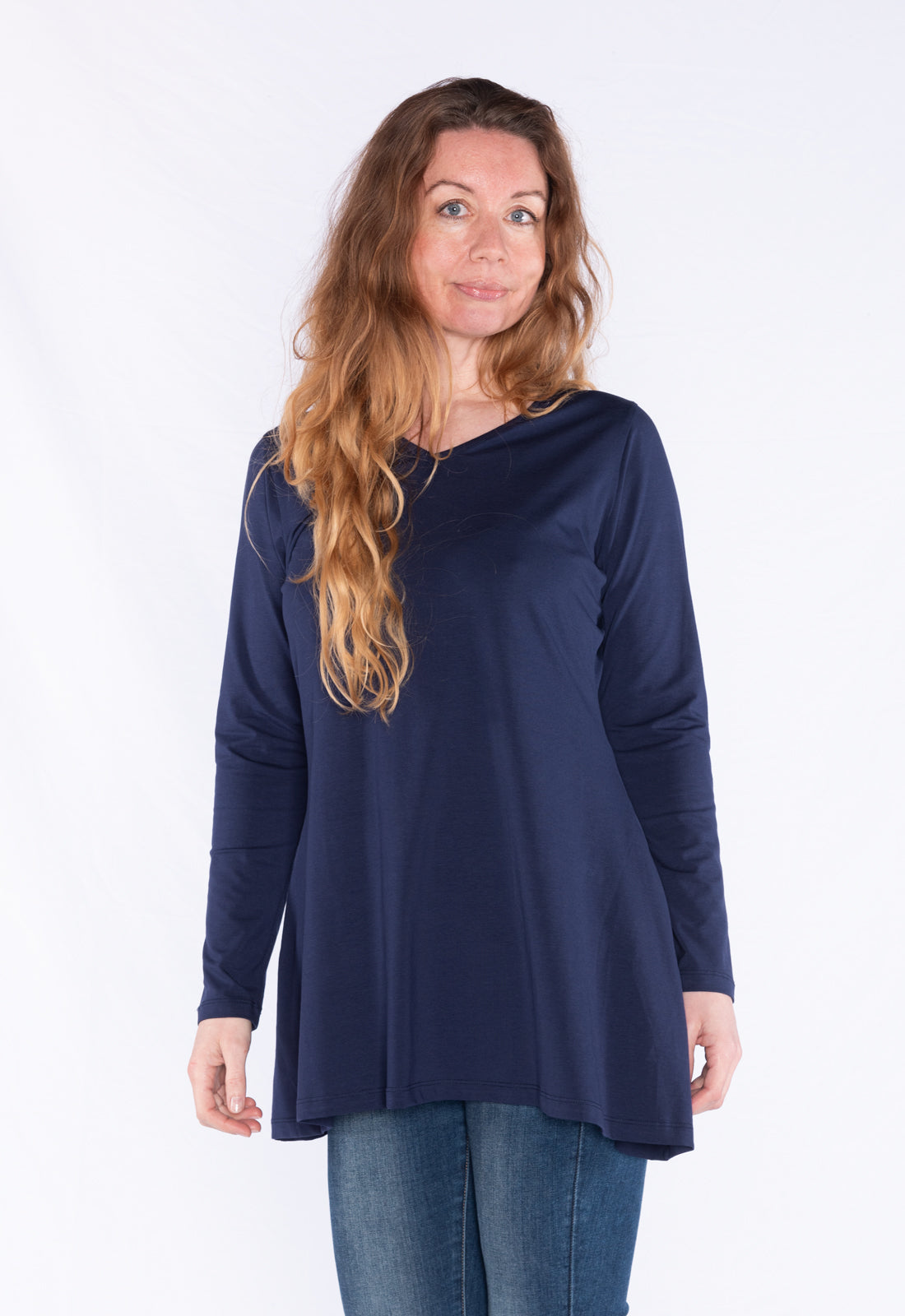 Long-sleeved V-neck shirt - GOTS certified - W24Top-G1 Long-sleeved V-neck shirt - GOTS certified - W24Top-G1