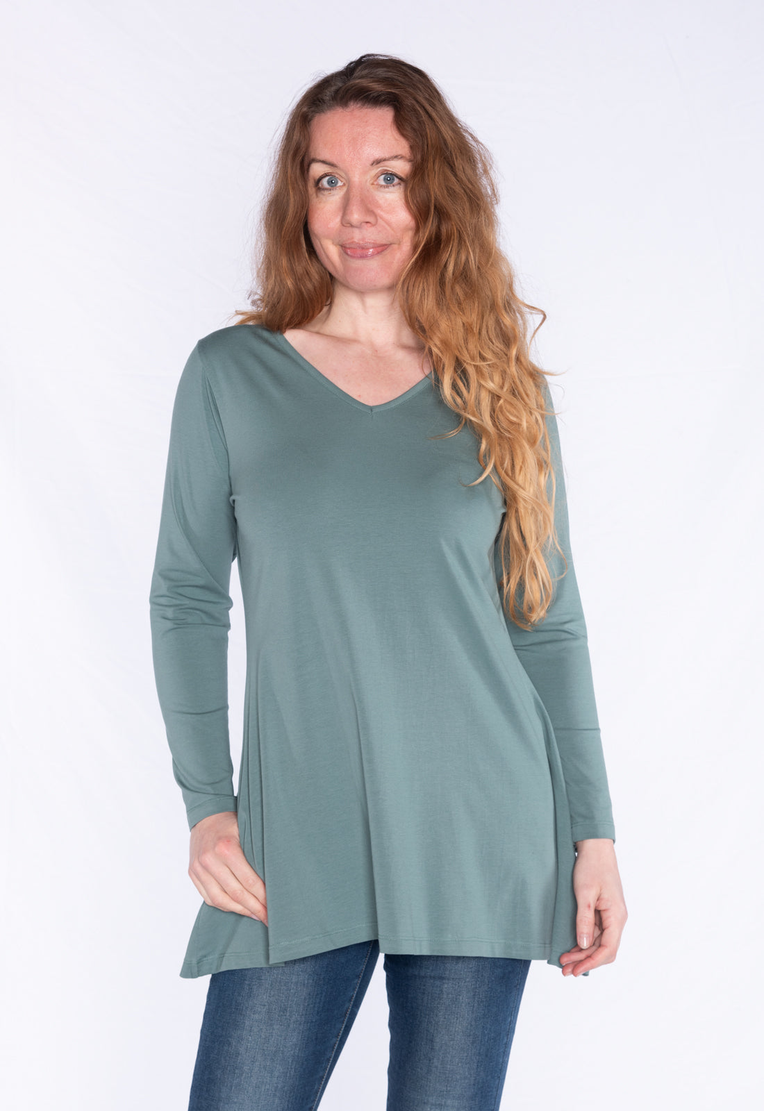 Long-sleeved V-neck shirt - GOTS certified - W24Top-G1 Long-sleeved V-neck shirt - GOTS certified - W24Top-G1