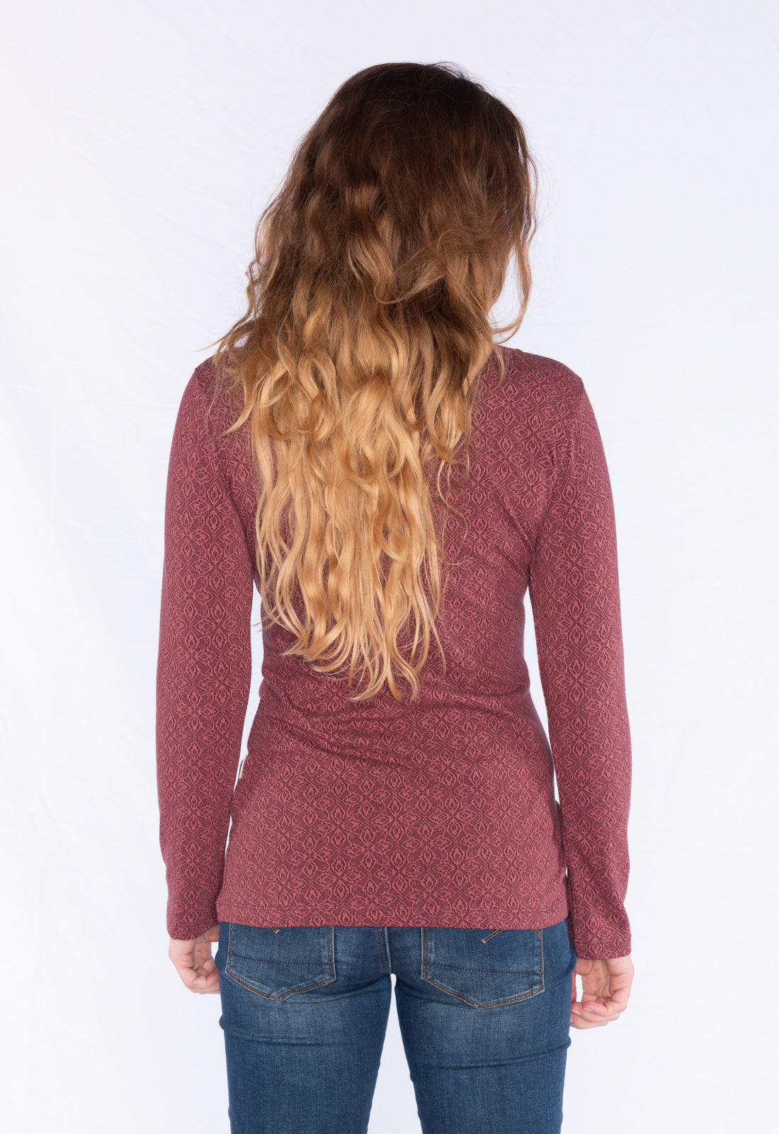 Figure-hugging long-sleeved top with round neck - GOTS certified - W24Top-G4 Figure-hugging long-sleeved top with round neck - GOTS certified - W24Top-G4