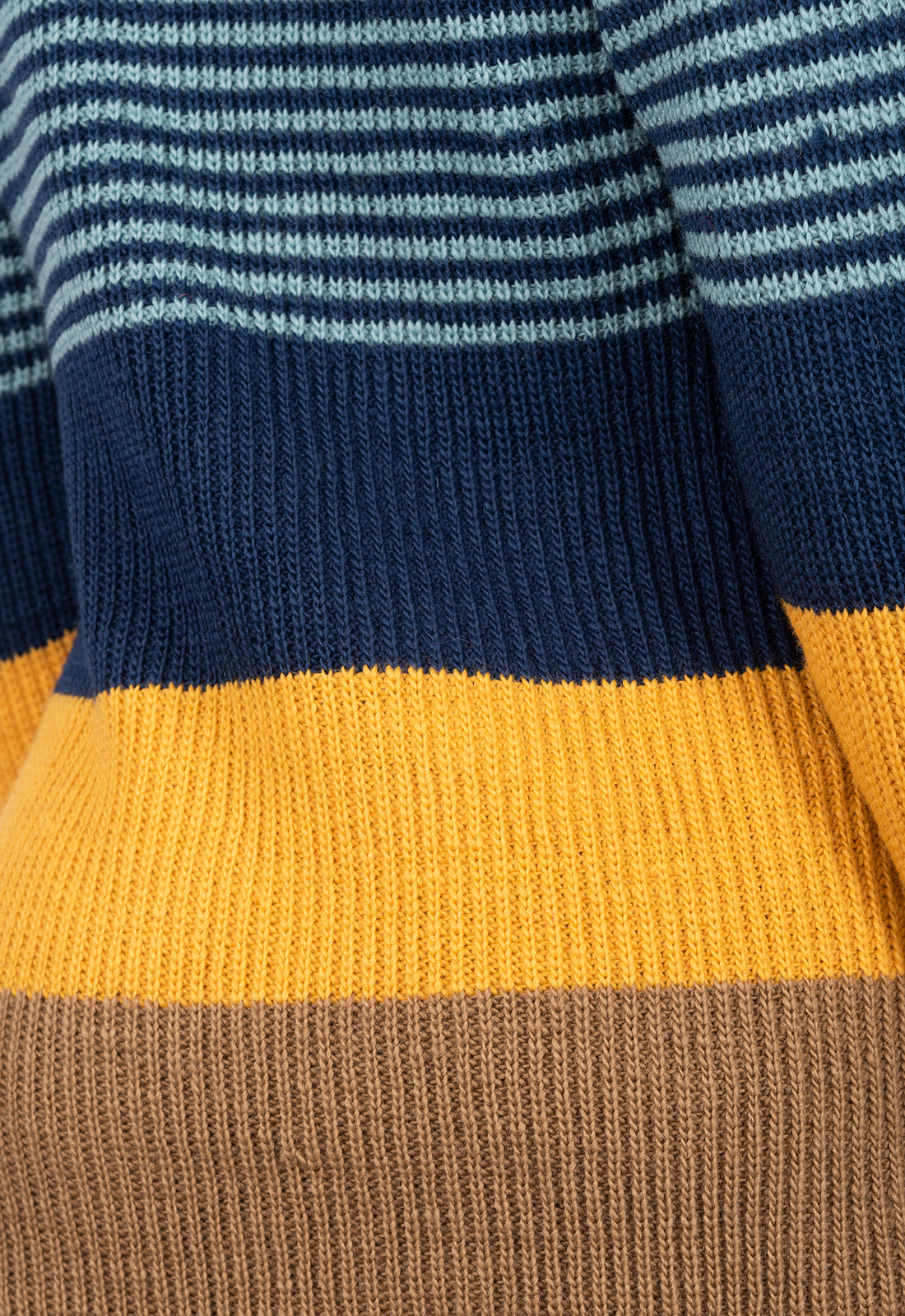 Bindash Pullover