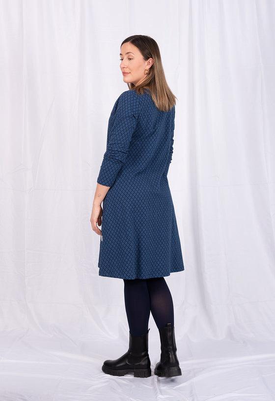 Kleid mit langen Ärmeln - GOTS zertifiziert - GD01W23