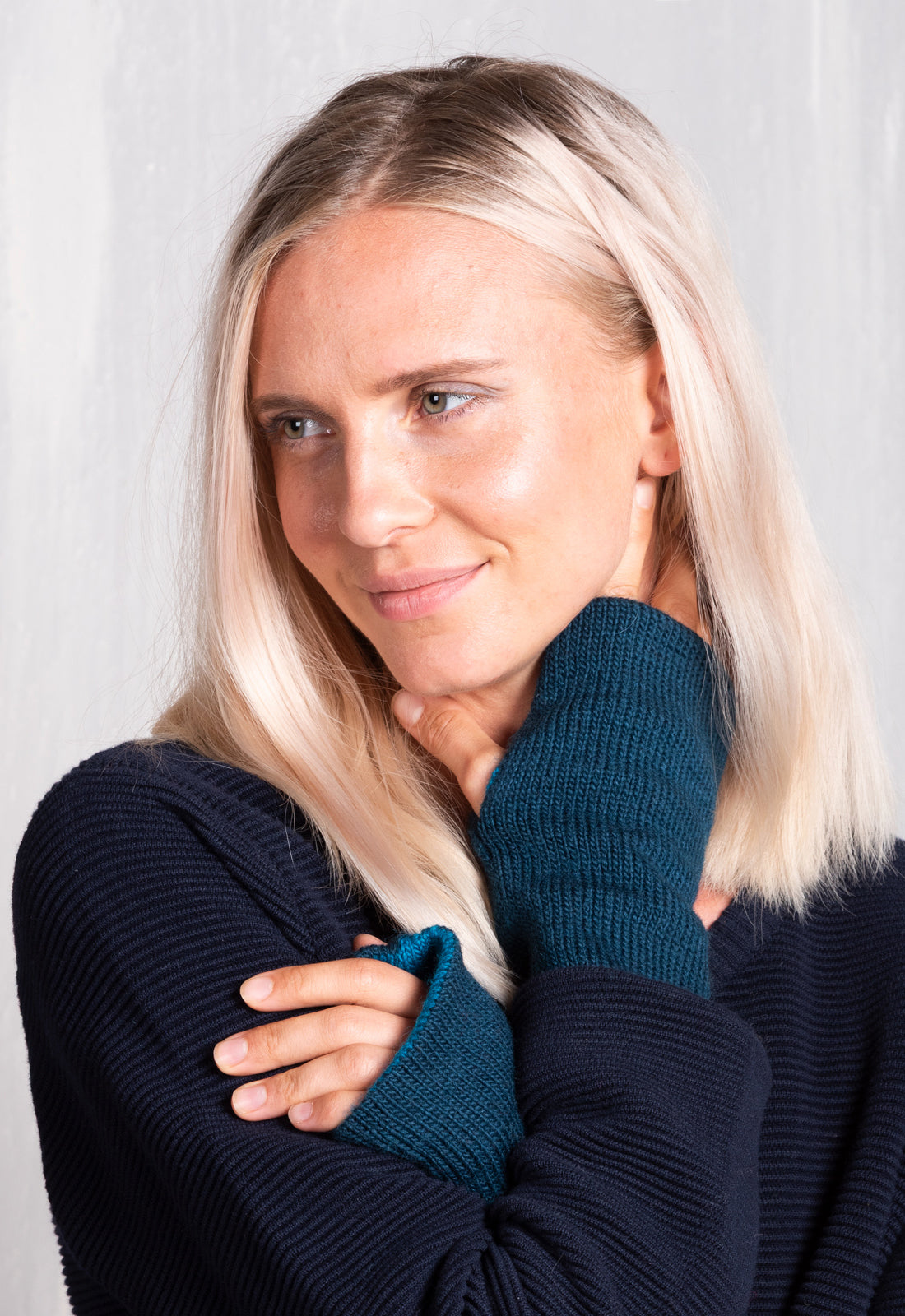 Kalika Handwarmer – Farbenfroh. Wandelbar. Handgemacht.