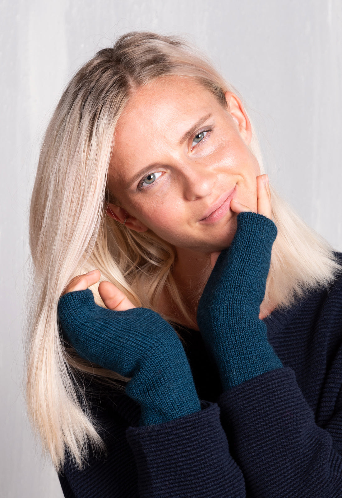 Kalika Handwarmer – Farbenfroh. Wandelbar. Handgemacht.