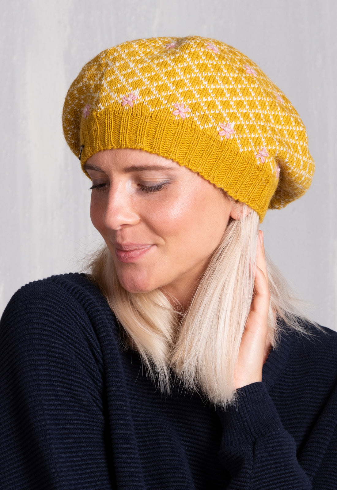Mantsi Beretstrickmütze