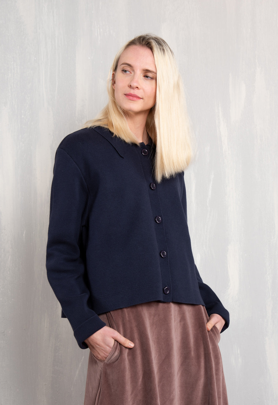 Meruna Jacket – GOTS Strickjacke aus 100 % Biobaumwolle mit Blusenkragen
