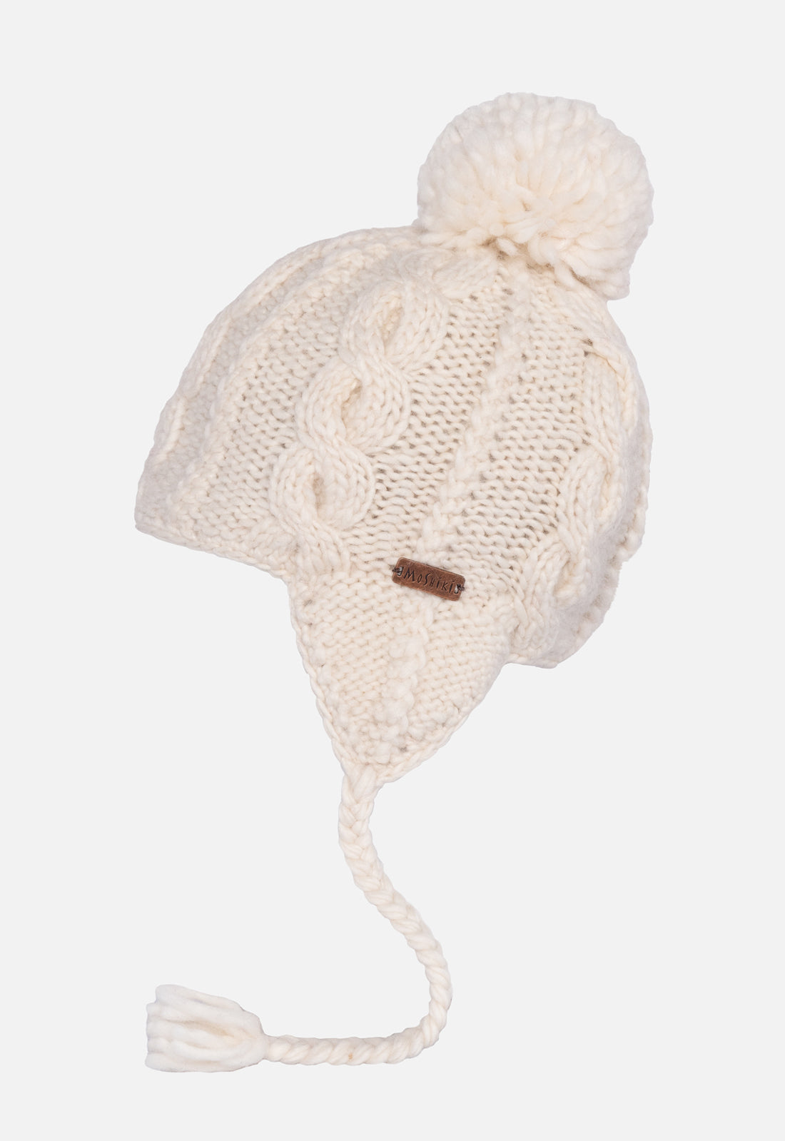 Pika Beanie mit Ohrenklappen – Handgestrickte Wärme mit Charme