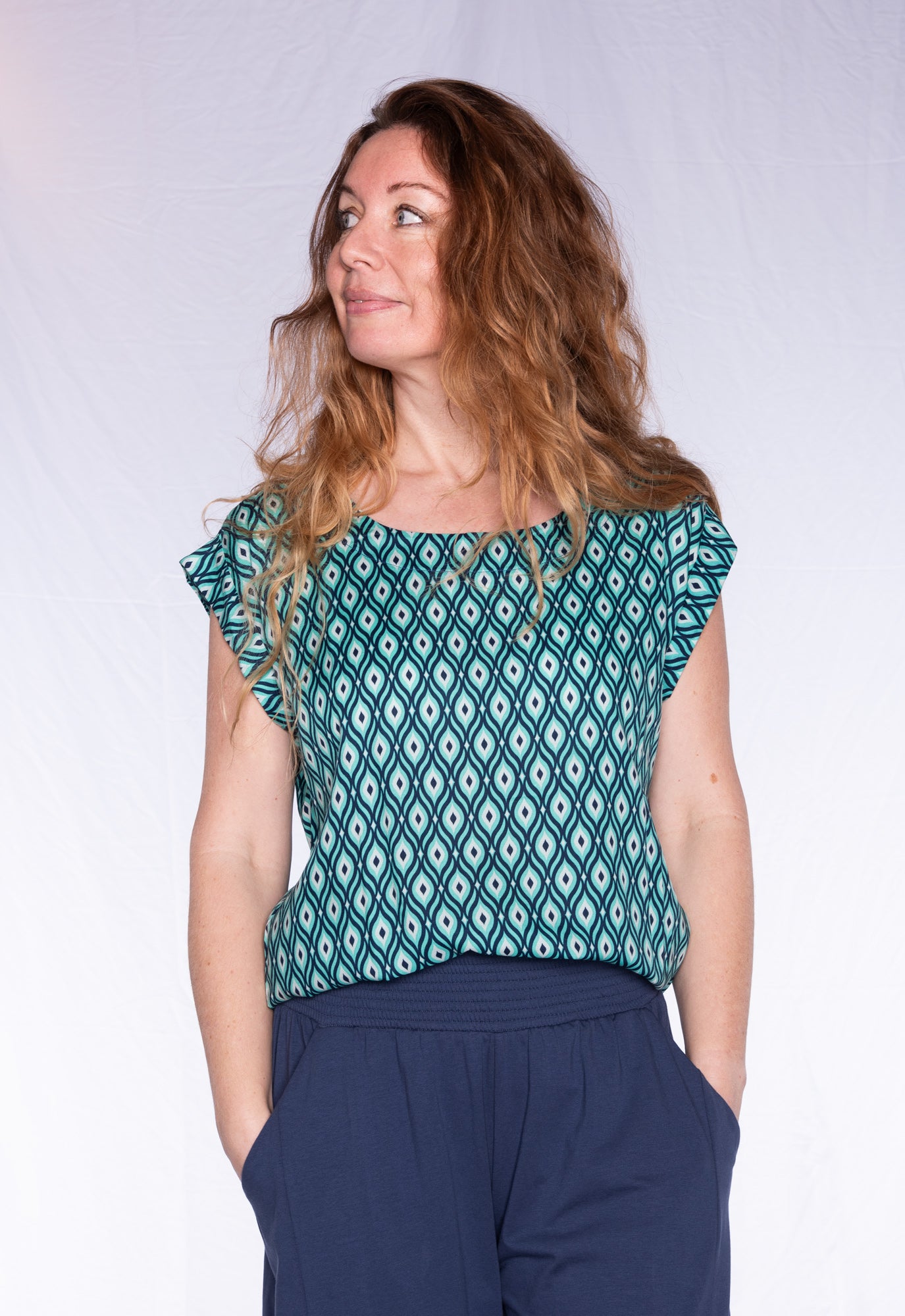 Loose-fitting rayon T-shirt - S24Top-R1