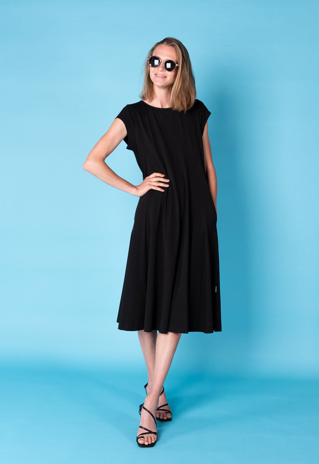 Langes Kleid mit weitem Rock - S25Dress-G1