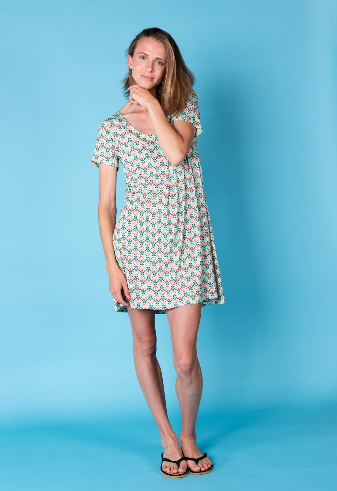 Kurzarmkleid mit Rundhals-Ausschnitt - S25Dress-V3