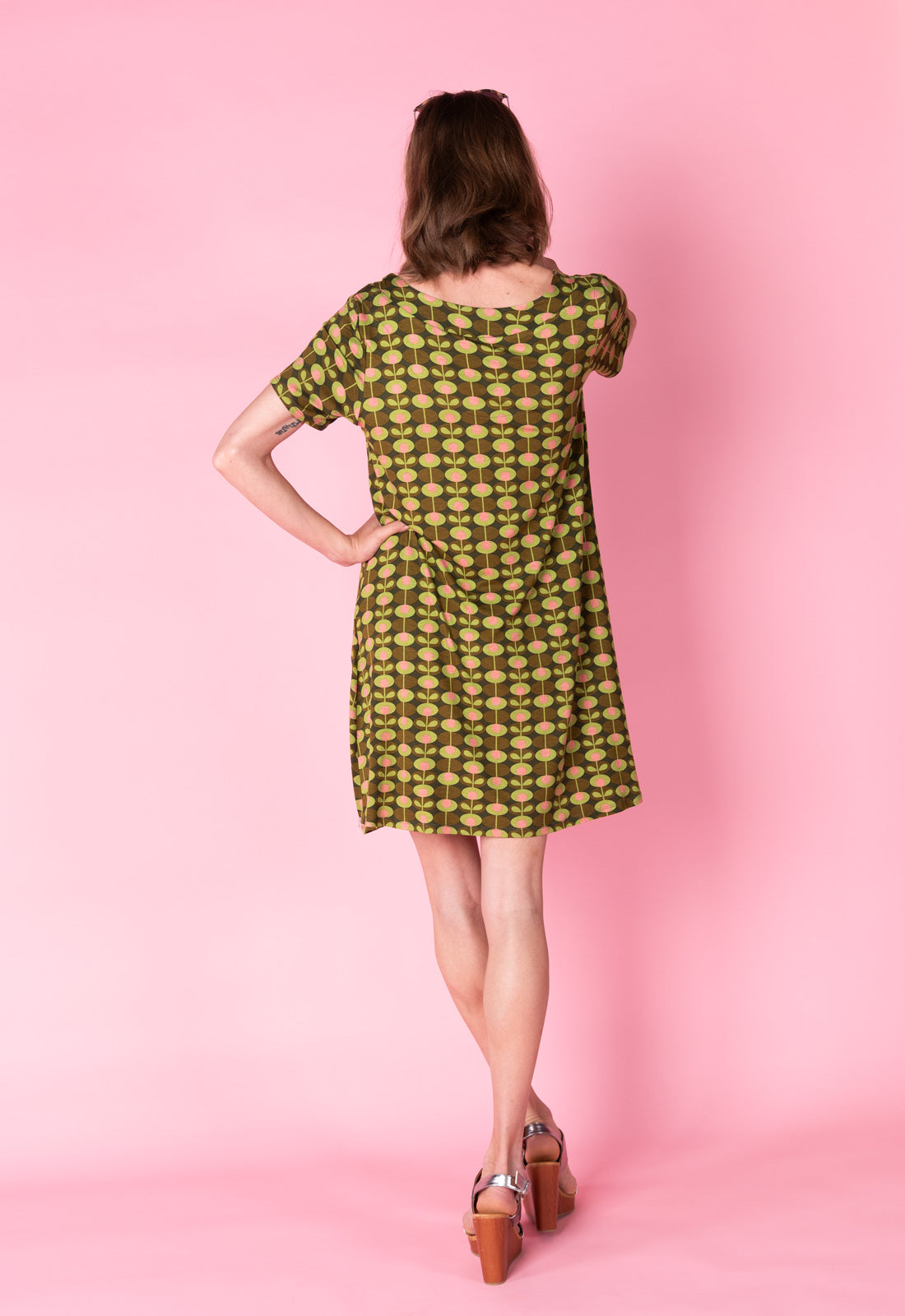 Kurzarmkleid mit Rundhals-Ausschnitt - S25Dress-V3
