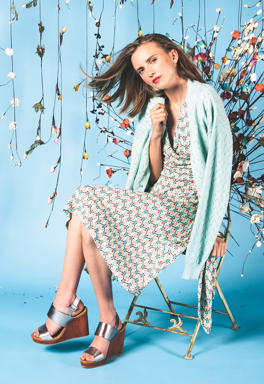 Wickelkleid-Illusion mit V-Ausschnitt - S25Dress-V4