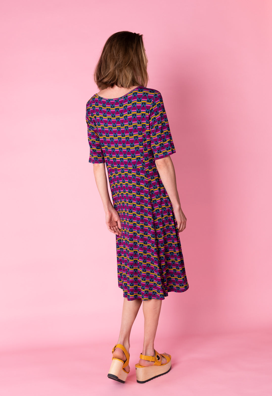 Kurzarmkleid mit Prinzessnaht - S25Dress-V7